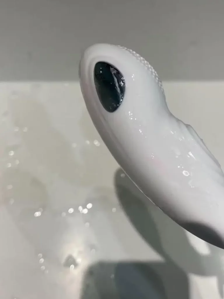 Image #1 from Camila